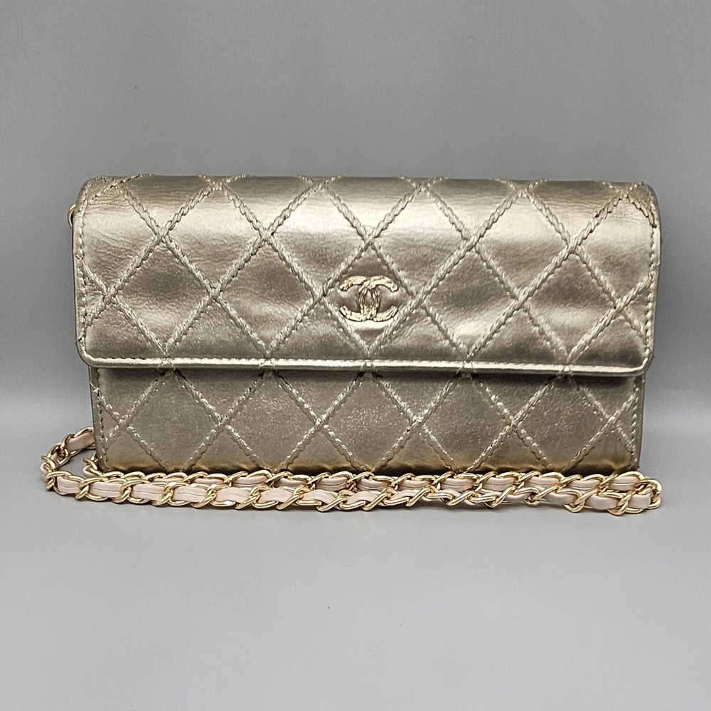 💛CANEL Gold Quilted Wallet/Clutch💛 - Picture 9 of 16